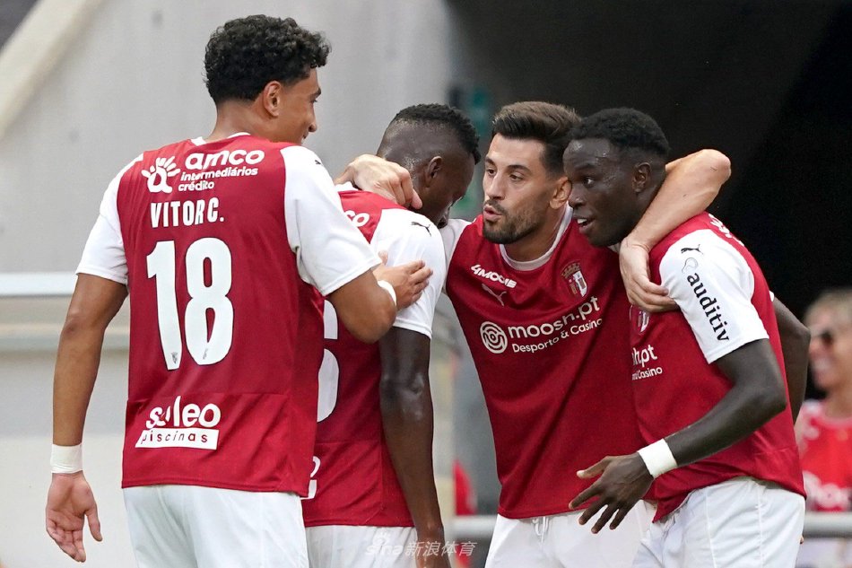 更因为这一 更因为这一